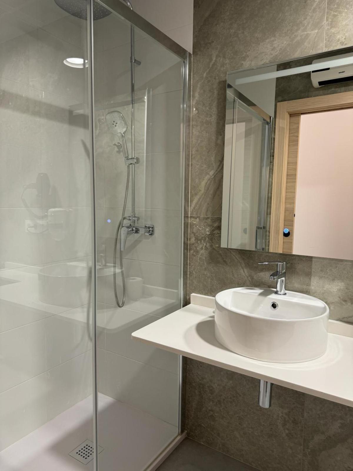 Almar 52 Suites Valencia Bagian luar foto